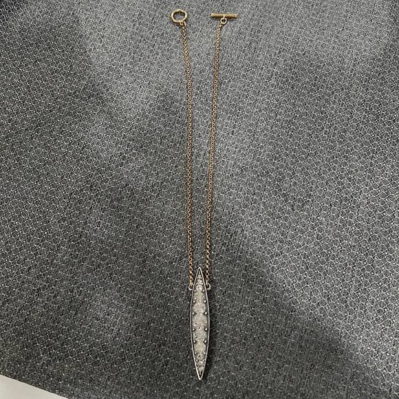 Two tone crystal necklace - beautiful! - Picture 1 of 6